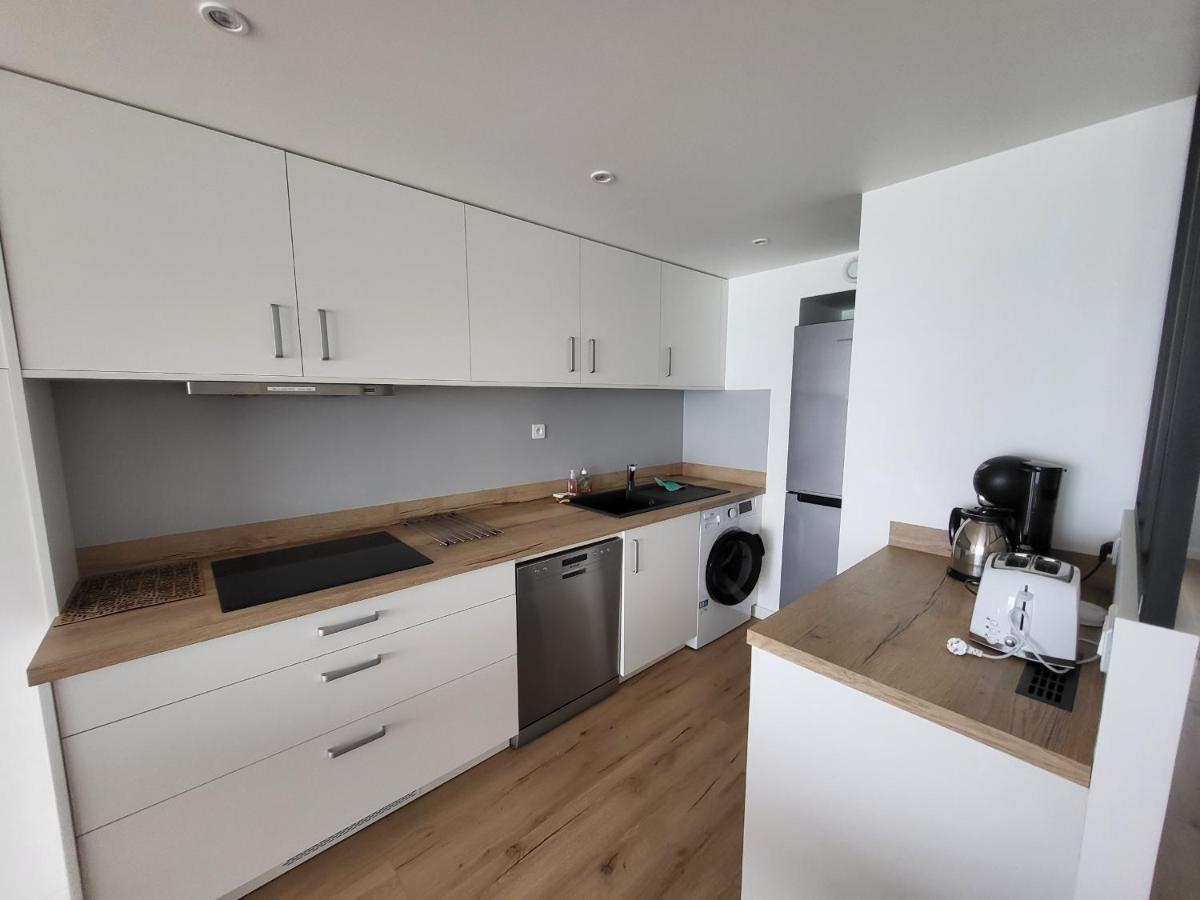 Appartement T2 Face Plage Avec Balcon, Cuisine Equipee Et Tv - Fr-1-92-908 Les Sables-dʼOlonne Exterior foto